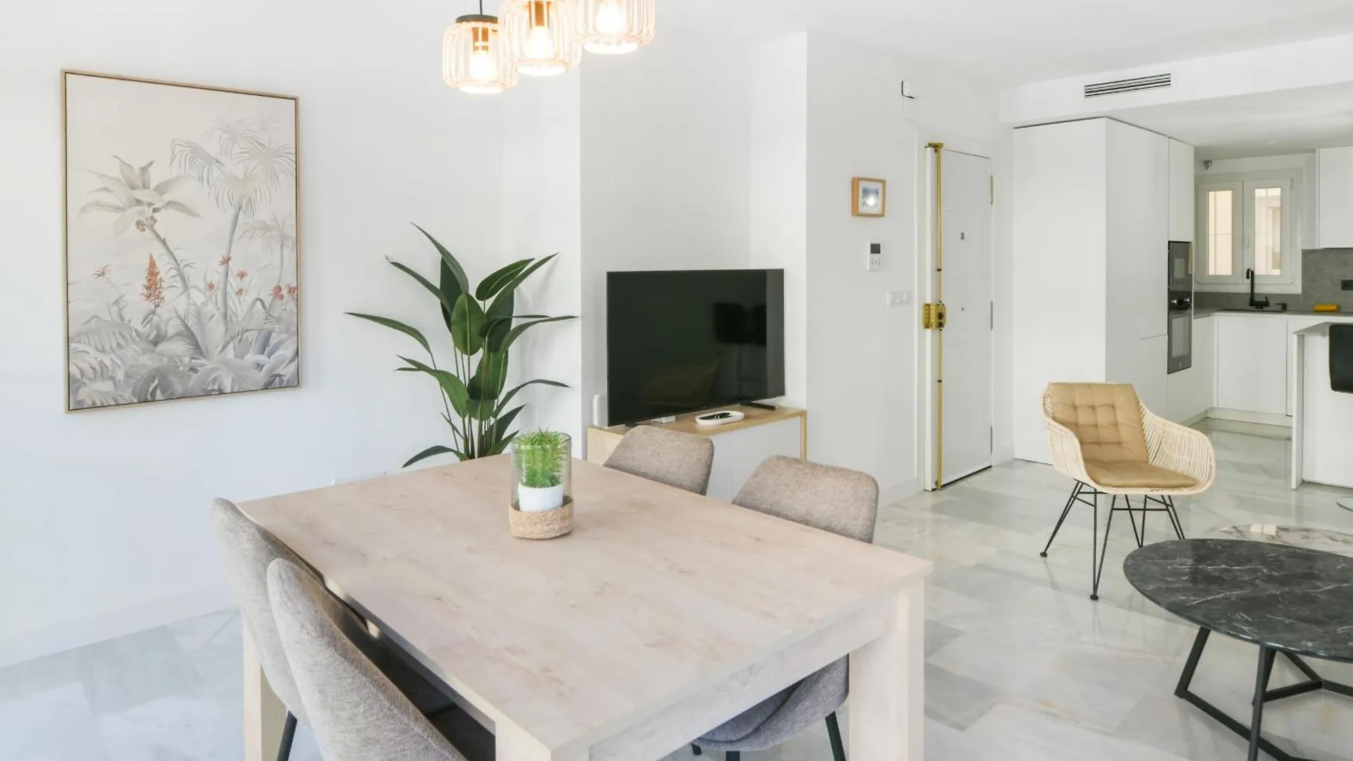 Magnificent- 2Bd 2Bth- City Center Málaga Apartman